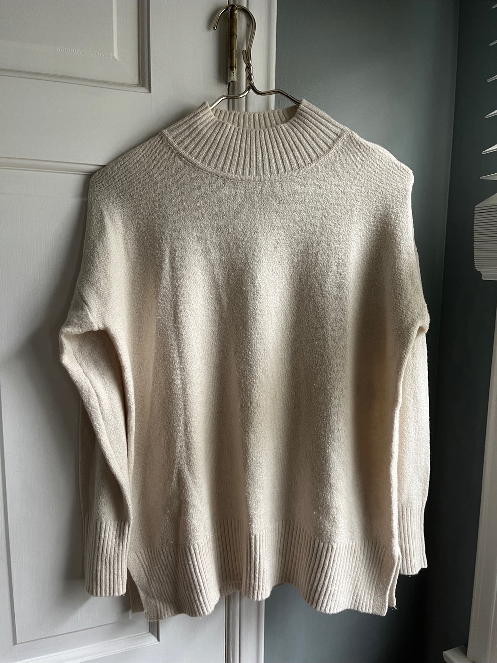 LOFT Cream Turtleneck Sweater